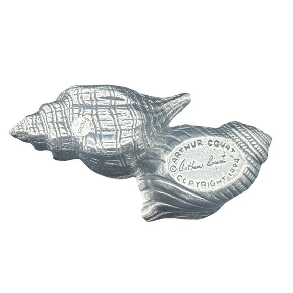 VTG Arthur Court Aluminum Sea Shells Salt & Pepper Shakers Holder/Caddy 1994 - Picture 5 of 9